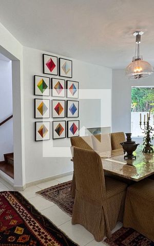 Casa de condomínio à venda com 317m², 3 quartos e 2 vagasSala de Jantar