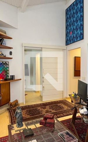 Casa de condomínio à venda com 317m², 3 quartos e 2 vagasEscritório