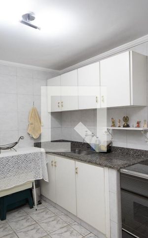 Casa à venda com 180m², 3 quartos e 4 vagas Casa à venda com 180m², 3 quartos e 4 vagasÁrea de lazer