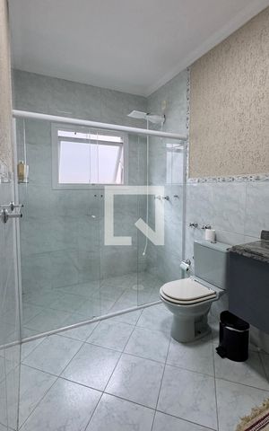 Casa de condomínio à venda com 360m², 5 quartos e 6 vagasBanheiro da Suíte 4