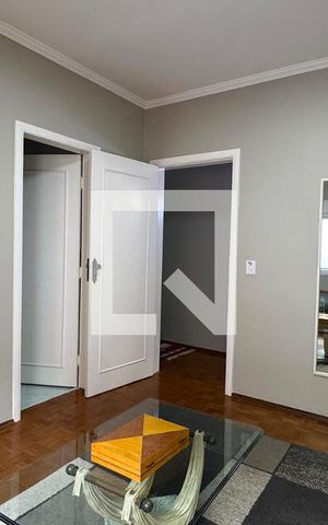 Casa de condomínio à venda com 360m², 5 quartos e 6 vagasSuíte 2