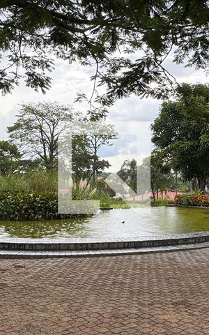 Casa de condomínio à venda com 360m², 5 quartos e 6 vagasÁrea comum