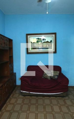 Casa à venda com 100m², 2 quartos e sem vagaSala