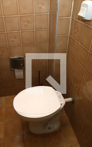 Casa à venda com 100m², 2 quartos e sem vagaBanheiro