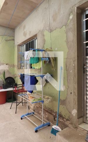 Casa para alugar com 300m², 2 quartos e sem vagaCasa 05