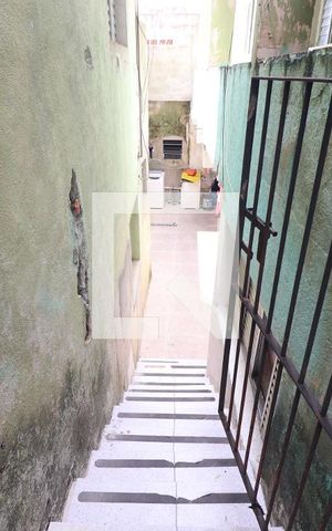 Casa para alugar com 300m², 2 quartos e sem vagaCorredor