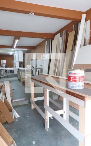 Casa para alugar com 300m², 2 quartos e sem vagaGalpão