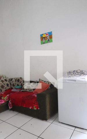 Casa para alugar com 300m², 2 quartos e sem vagaSala