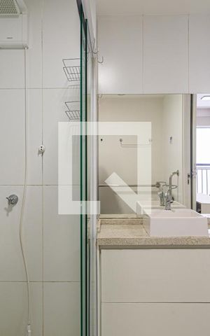 Studio à venda com 25m², 1 quarto e sem vaga Studio à venda com 25m², 1 quarto e sem vagaBanheiro