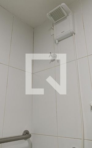 Studio à venda com 25m², 1 quarto e sem vaga Studio à venda com 25m², 1 quarto e sem vagaBanheiro