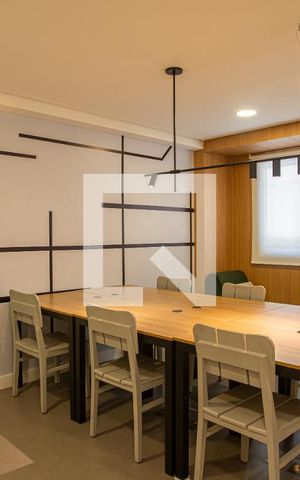 Studio à venda com 25m², 1 quarto e sem vaga Studio à venda com 25m², 1 quarto e sem vagaÁrea comum - Sala de reunião