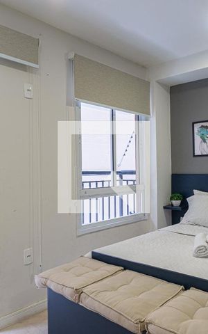 Studio à venda com 25m², 1 quarto e sem vaga Studio à venda com 25m², 1 quarto e sem vagaSala/Quarto