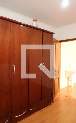 Casa à venda com 300m², 3 quartos e 3 vagasQuarto de Serviço