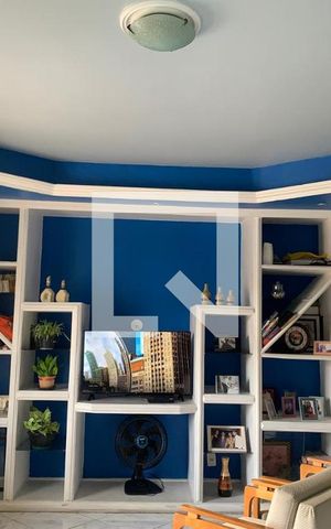 Apartamento à venda com 80m², 3 quartos e 1 vaga Apartamento à venda com 80m², 3 quartos e 1 vagaSala