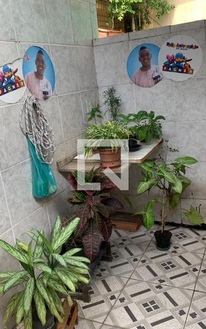 Apartamento à venda com 80m², 3 quartos e 1 vaga Apartamento à venda com 80m², 3 quartos e 1 vagaCobertura