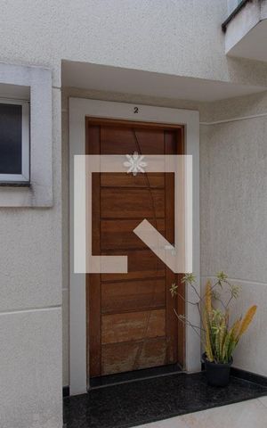 Casa de condomínio à venda com 100m², 2 quartos e 1 vaga Casa de condomínio à venda com 100m², 2 quartos e 1 vagaEntrada