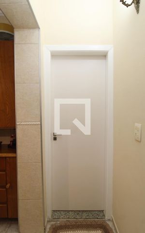 Casa à venda com 130m², 3 quartos e 2 vagasLavabo