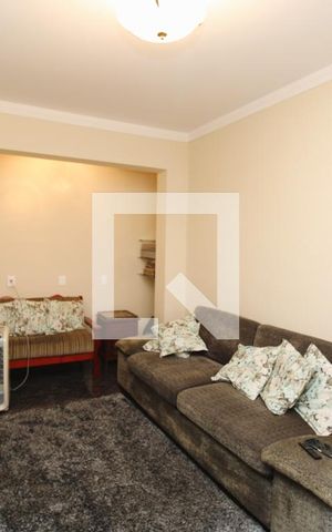 Casa à venda com 130m², 3 quartos e 2 vagasSala