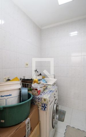 Casa à venda com 130m², 3 quartos e 2 vagasÁrea de Serviço