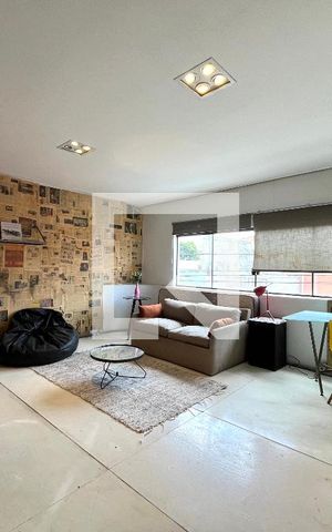 Studio para alugar com 90m², 1 quarto e sem vaga Studio para alugar com 90m², 1 quarto e sem vagaSala