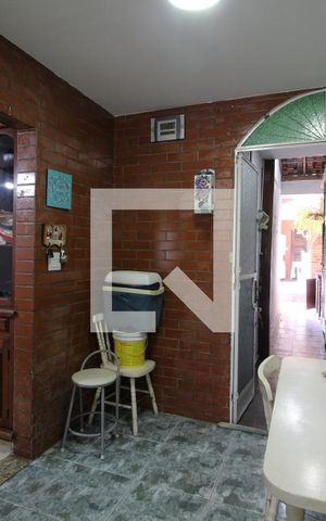 Casa de condomínio à venda com 275m², 3 quartos e 2 vagasCozinha