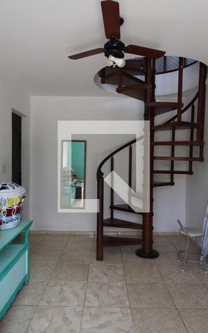 Casa de condomínio à venda com 275m², 3 quartos e 2 vagasHall 