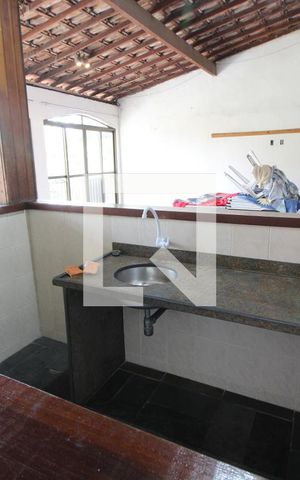 Casa de condomínio à venda com 275m², 3 quartos e 2 vagasTerraço