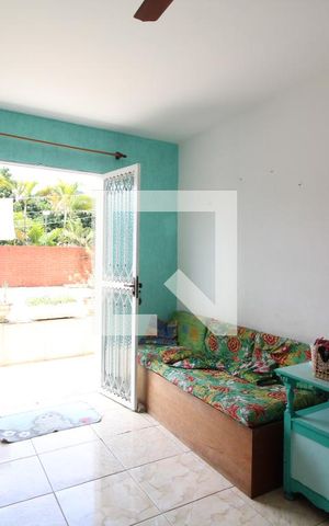 Casa de condomínio à venda com 275m², 3 quartos e 2 vagasHall 
