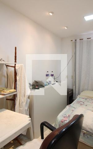Casa de condomínio à venda com 275m², 3 quartos e 2 vagasQuarto 1