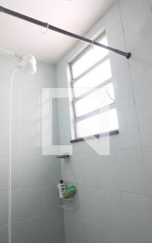 Casa de condomínio à venda com 275m², 3 quartos e 2 vagasLavabo