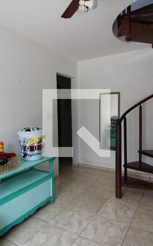 Casa de condomínio à venda com 275m², 3 quartos e 2 vagasHall 