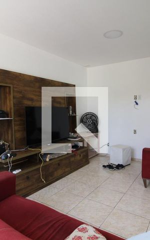 Casa de condomínio à venda com 275m², 3 quartos e 2 vagasSala de TV