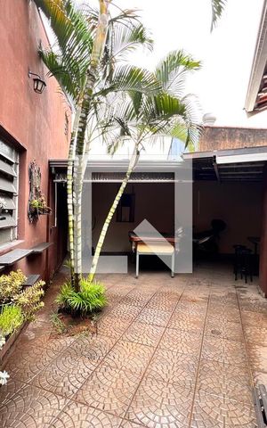 Casa à venda com 270m², 2 quartos e 4 vagas Casa à venda com 270m², 2 quartos e 4 vagasÁrea gourmet