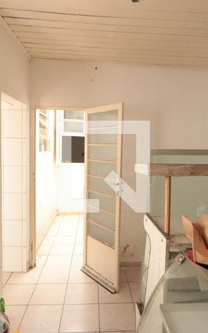 Casa à venda com 121m², 2 quartos e 2 vagasCopa