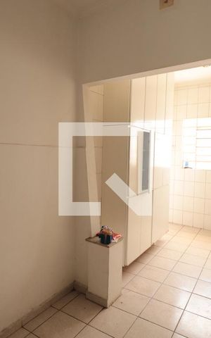 Casa à venda com 121m², 2 quartos e 2 vagasCozinha