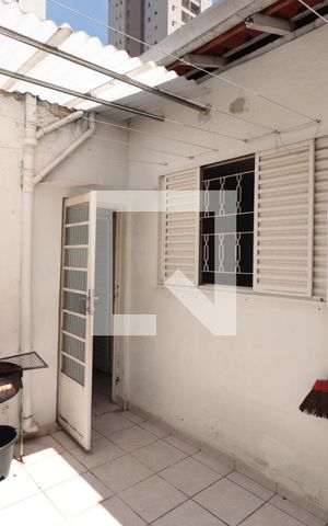 Casa à venda com 121m², 2 quartos e 2 vagasÁrea de Serviço