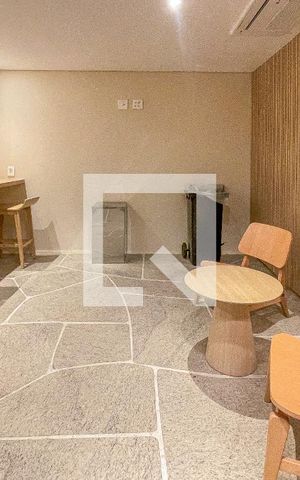 Studio à venda com 25m², 1 quarto e sem vaga Studio à venda com 25m², 1 quarto e sem vagaÁrea comum