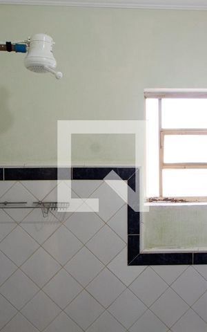 Casa à venda com 250m², 3 quartos e 3 vagas Casa à venda com 250m², 3 quartos e 3 vagasBANHEIRO SOCIAL PISO SUPERIOR
