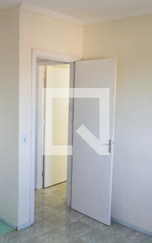 Casa à venda com 250m², 3 quartos e 3 vagas Casa à venda com 250m², 3 quartos e 3 vagasQUARTO 1