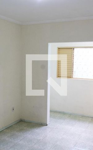 Casa à venda com 250m², 3 quartos e 3 vagas Casa à venda com 250m², 3 quartos e 3 vagasQUARTO 3