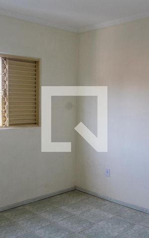 Casa à venda com 250m², 3 quartos e 3 vagas Casa à venda com 250m², 3 quartos e 3 vagasQUARTO 1
