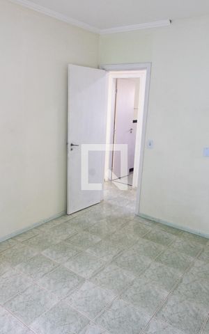 Casa à venda com 250m², 3 quartos e 3 vagas Casa à venda com 250m², 3 quartos e 3 vagasQUARTO 3