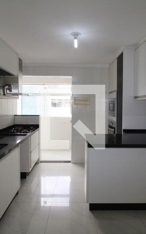 Apartamento para alugar com 78m², 2 quartos e 1 vagaCozinha