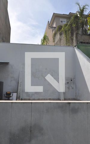 Casa à venda com 300m², 3 quartos e 6 vagasVista do Quarto 2