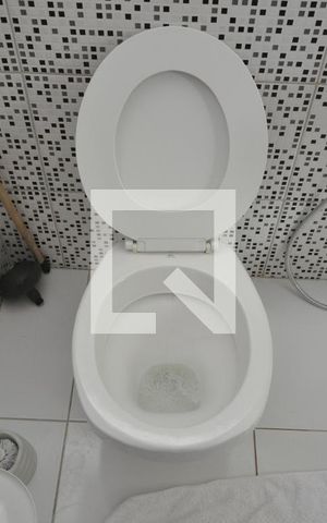 Casa à venda com 300m², 3 quartos e 6 vagasBanheiro do Quarto Suíte