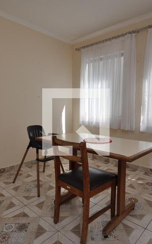Casa à venda com 300m², 3 quartos e 6 vagasCopa