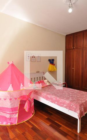 Casa à venda com 300m², 3 quartos e 6 vagasQuarto 2