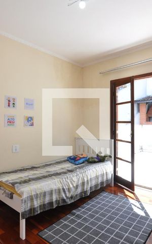 Casa à venda com 300m², 3 quartos e 6 vagasQuarto 3