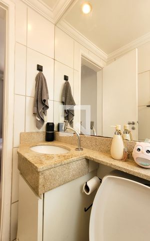 Apartamento à venda com 111m², 3 quartos e 2 vagas Apartamento à venda com 111m², 3 quartos e 2 vagasBanheiro da Suíte