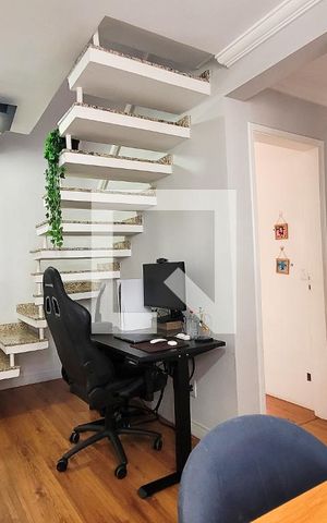 Apartamento à venda com 111m², 3 quartos e 2 vagas Apartamento à venda com 111m², 3 quartos e 2 vagasSala